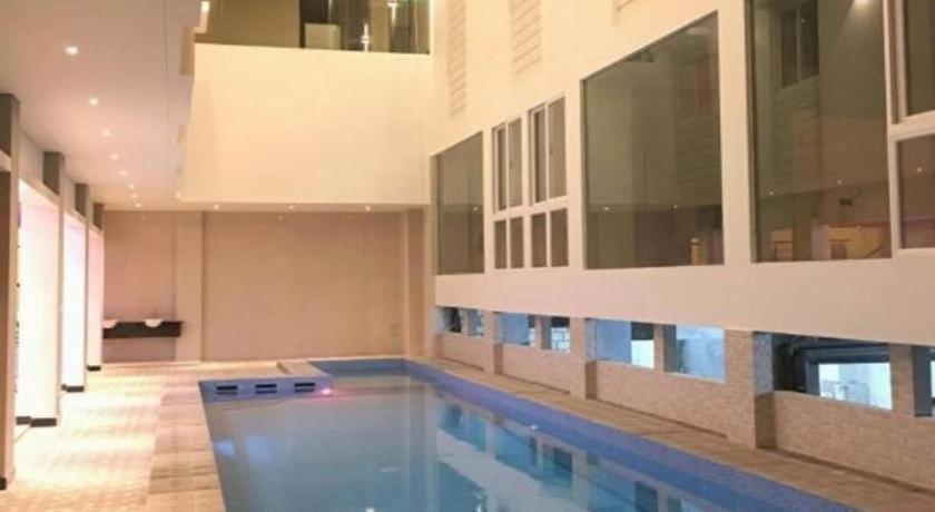 Grand Vilia Hotel Langgur Exterior photo