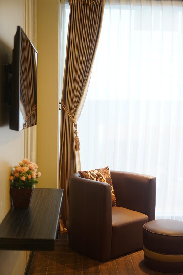 Grand Vilia Hotel Langgur Exterior photo